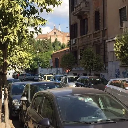 Maison Amiterno דירה